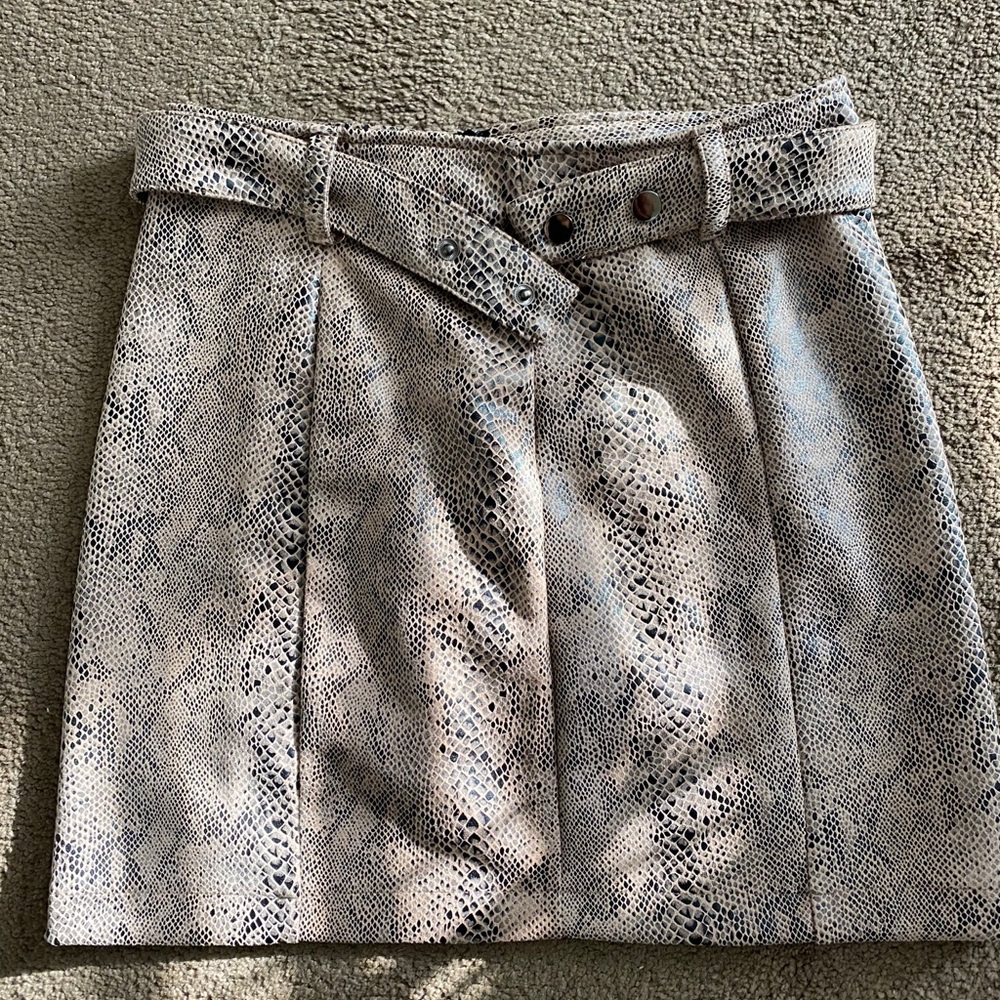 Mini skirt